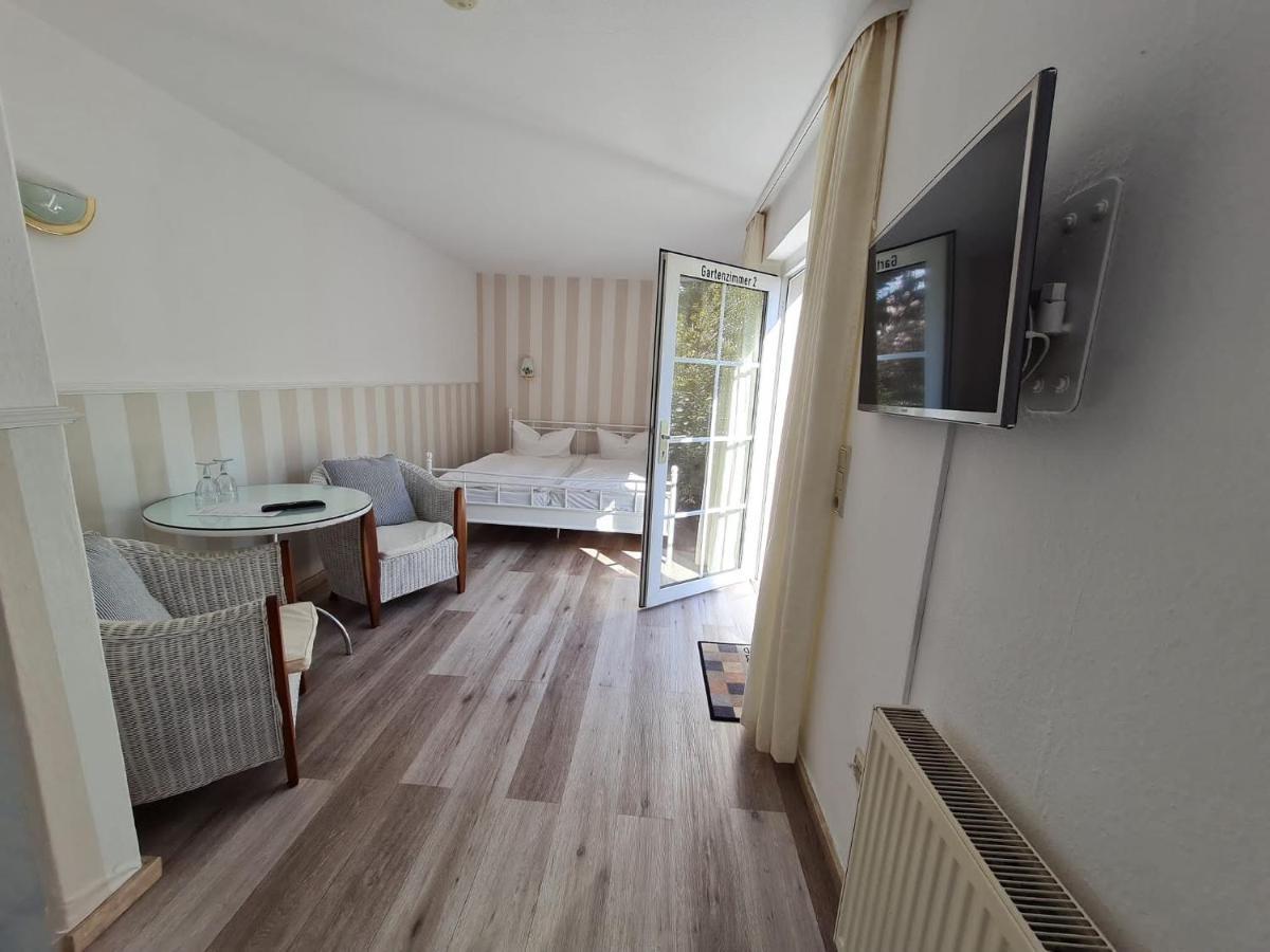 Pension Bergen Bergen Auf Rugen Buitenkant foto